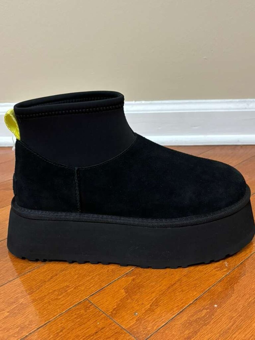UGG Classic Mini Dipper Platform Women's Boots 1168170 Black Size 8